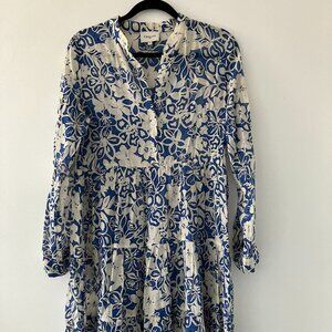 white and blue floral long sleeve dress, Small